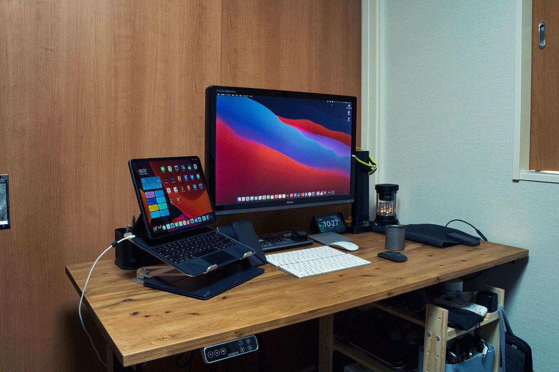 FlexispotでスタンディングディスクをDIY